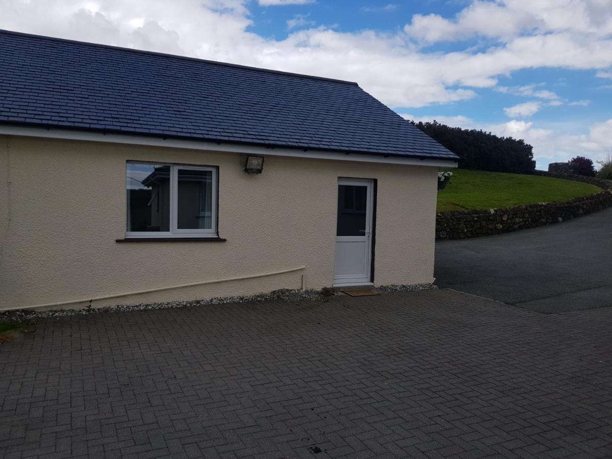 Skeabostview Brand New Self Catering Apartment Exterior photo
