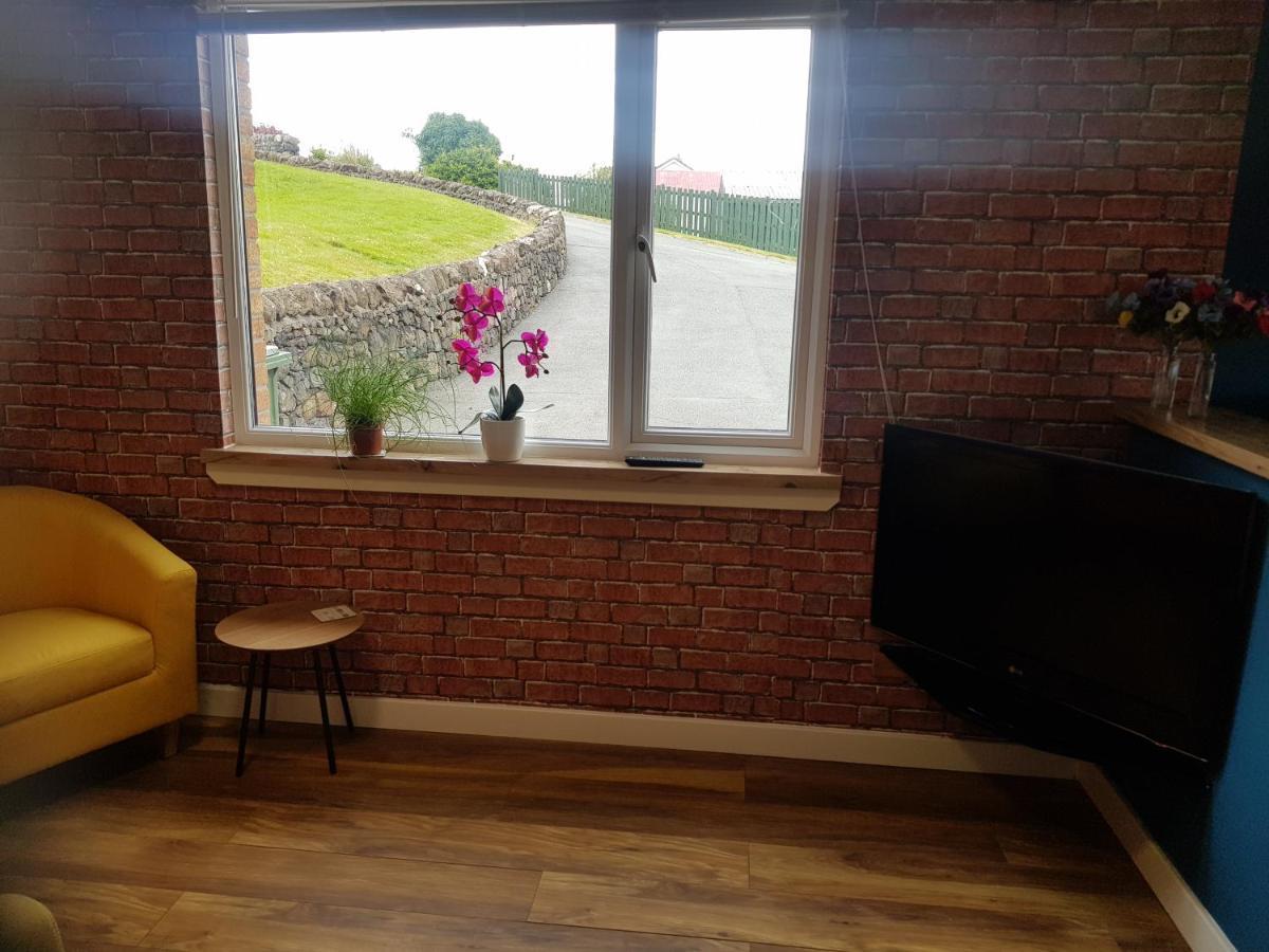 Skeabostview Brand New Self Catering Apartment Exterior photo